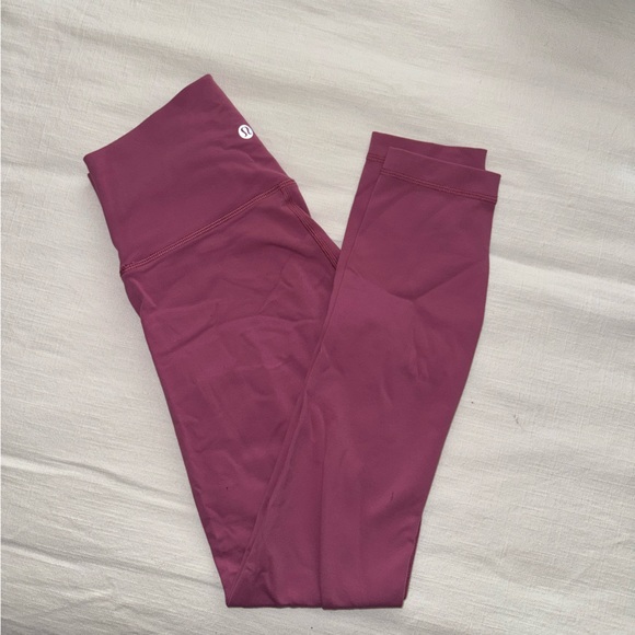 LIKE NEW SIZE 4 28 INCH LULULEMON LEGGINGS LOT PINK AND BLACK WITH LACE - Picture 2 of 6